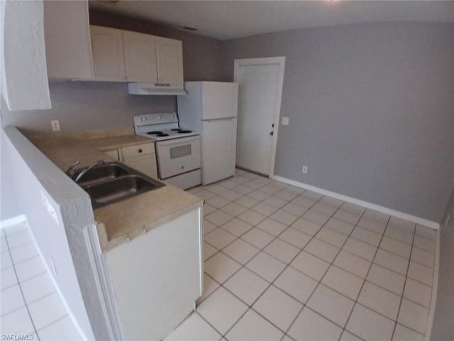 3516 Dora ST, Fort Myers, FL 33916