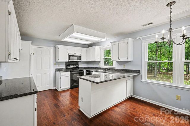 2238 Clonmel Place, Charlotte, NC 28262