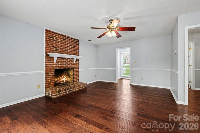 2238 Clonmel Place, Charlotte, NC 28262