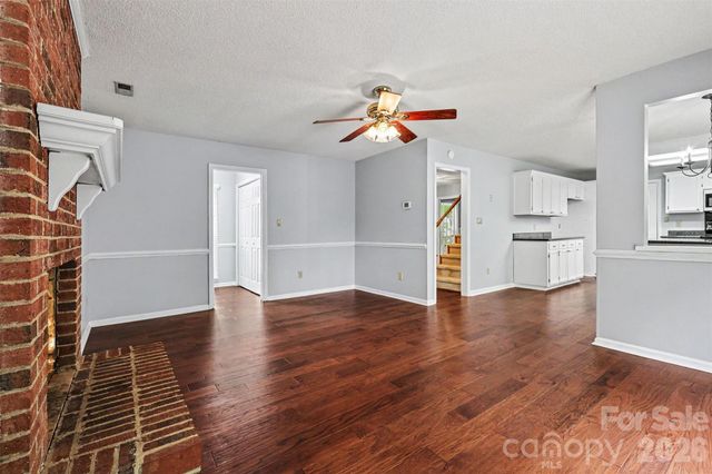 2238 Clonmel Place, Charlotte, NC 28262