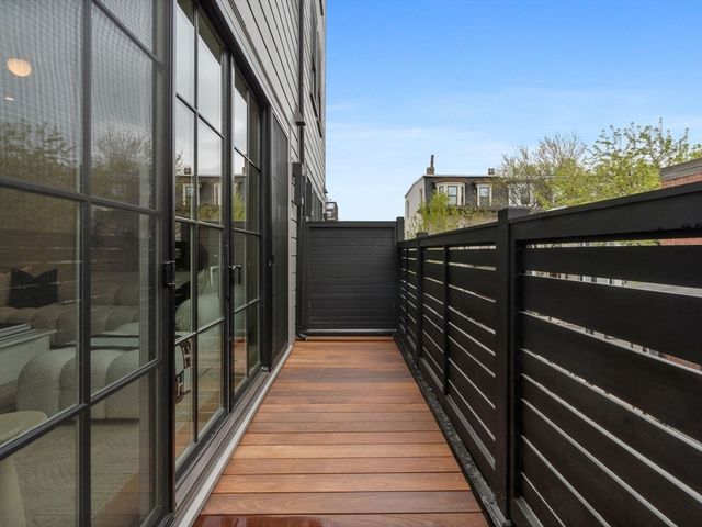 561 East Broadway, Boston, MA 02127