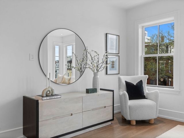 561 East Broadway, Boston, MA 02127