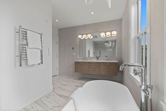 561 East Broadway, Boston, MA 02127