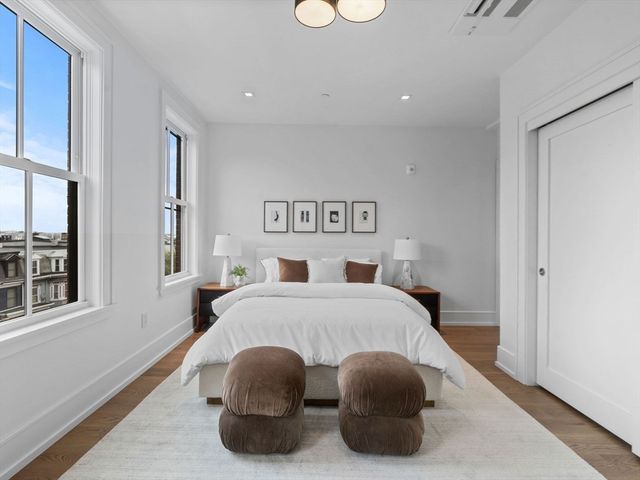 561 East Broadway, Boston, MA 02127