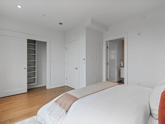 561 East Broadway, Boston, MA 02127