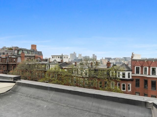 561 East Broadway, Boston, MA 02127