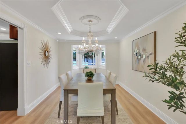 1214 E Palmdale, Orange, CA 92865