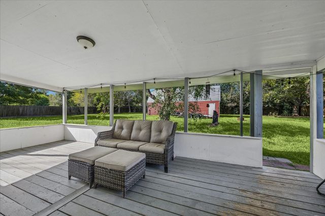 26003 Saint Florent Drive, Tomball, TX 77377