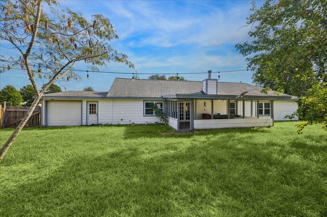 26003 Saint Florent Drive, Tomball, TX 77377