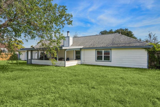 26003 Saint Florent Drive, Tomball, TX 77377