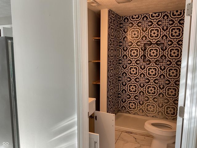 1301 W Roache Street, Indianapolis, IN 46208