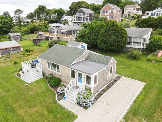 99 Sylvia Ln, Westport, MA 02790
