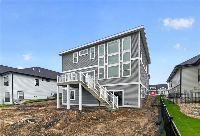 906 Travis Larson Court, Waunakee, WI 53597