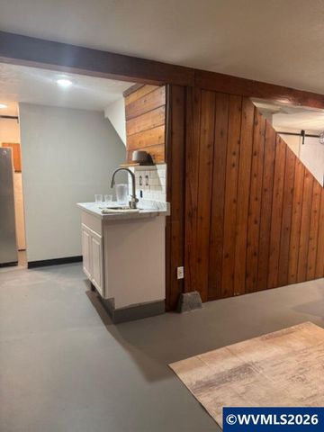 480 Ohmart Av SE, Salem, OR 97302