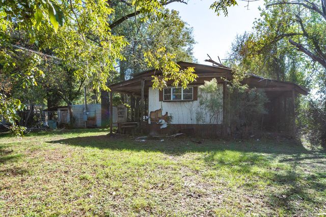 22688 Oakley Road, New Caney, TX 77357
