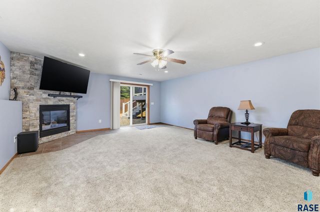 6520 S Heatherridge Trl Trail, Sioux Falls, SD 57108