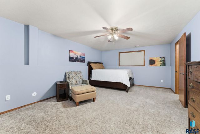 6520 S Heatherridge Trl Trail, Sioux Falls, SD 57108