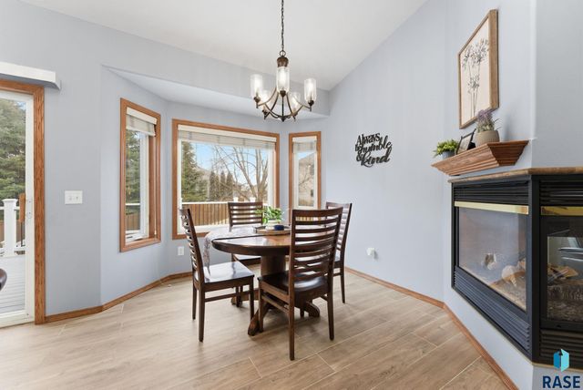 6520 S Heatherridge Trl Trail, Sioux Falls, SD 57108