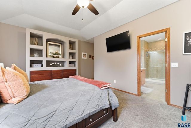 6520 S Heatherridge Trl Trail, Sioux Falls, SD 57108