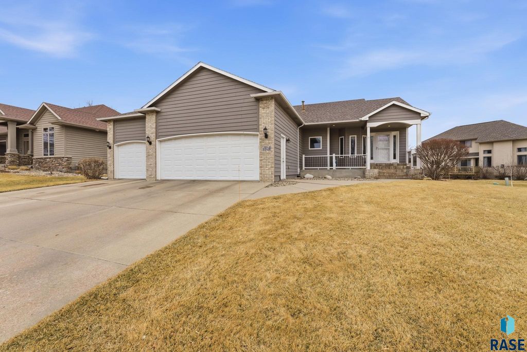 6520 S Heatherridge Trl Trail, Sioux Falls, SD 57108