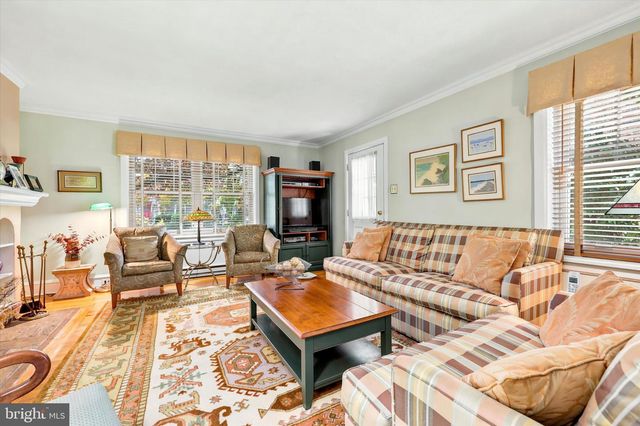 1406 WESTWOOD LN, Wynnewood, PA 19096