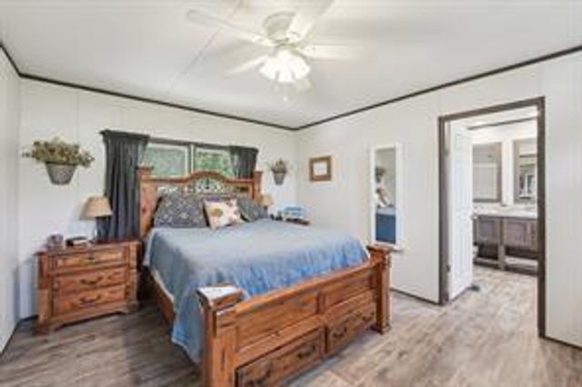 21472 Coyote TRL, Lago Vista, TX 78645