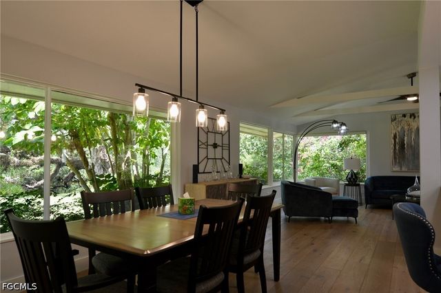 18220 Elmwood DR, Alva, FL 33920