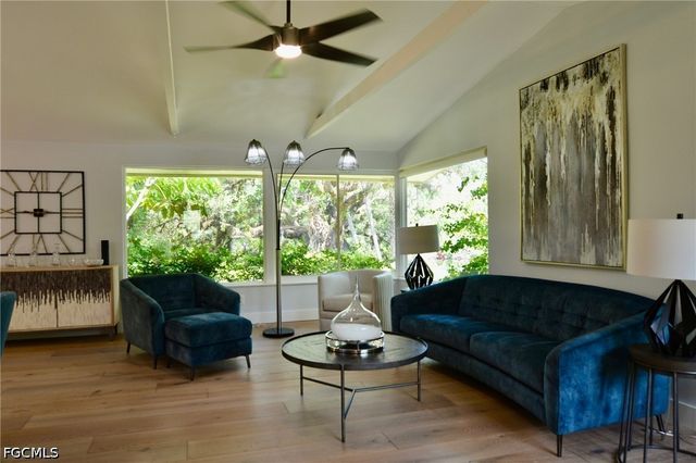 18220 Elmwood DR, Alva, FL 33920