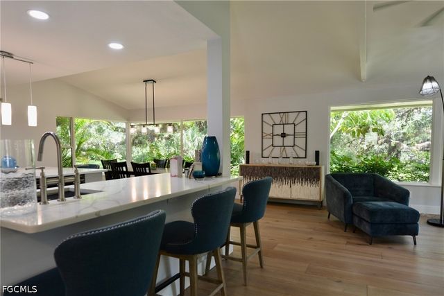 18220 Elmwood DR, Alva, FL 33920