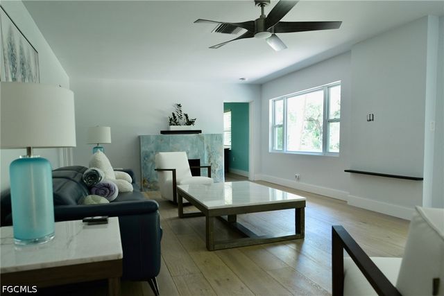 18220 Elmwood DR, Alva, FL 33920