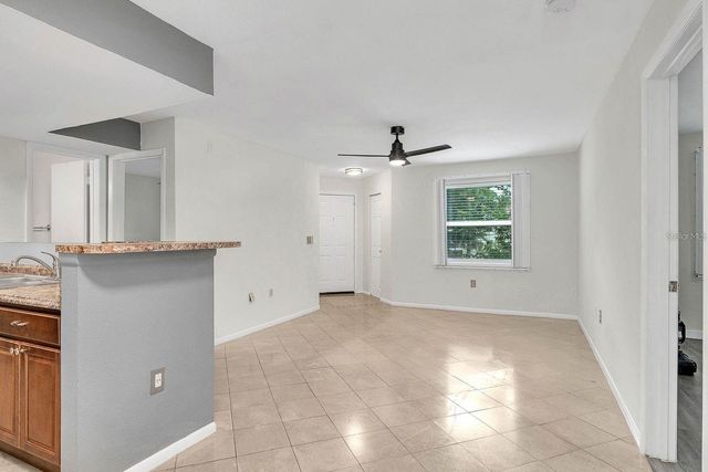 3032 PARKWAY BOULEVARD 201, Kissimmee, FL 34747
