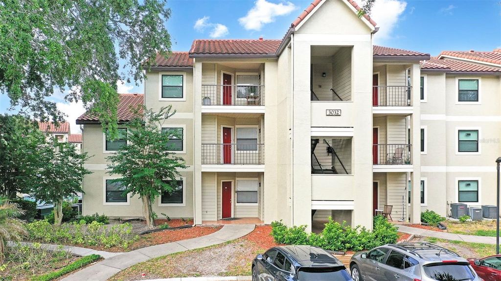 3032 PARKWAY BOULEVARD 201, Kissimmee, FL 34747