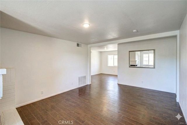 7800 Topanga Canyon 204, Canoga Park, CA 91304