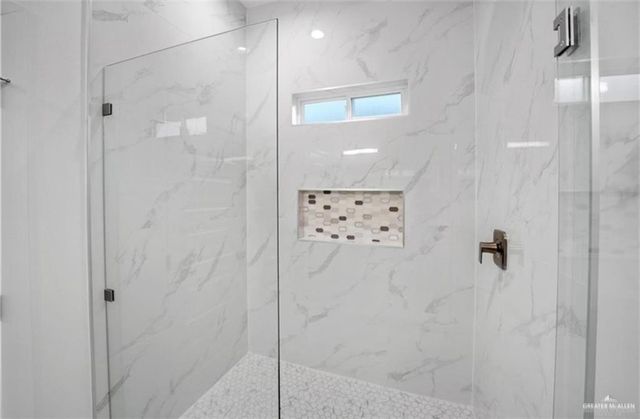 3121 E Kennedy Avenue, Alton, TX 78573