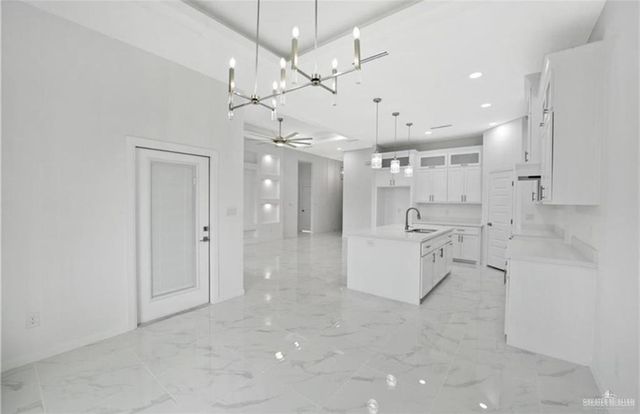 3121 E Kennedy Avenue, Alton, TX 78573