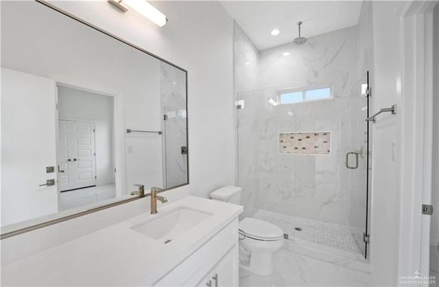 3121 E Kennedy Avenue, Alton, TX 78573