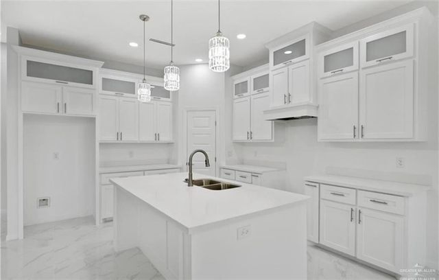 3121 E Kennedy Avenue, Alton, TX 78573