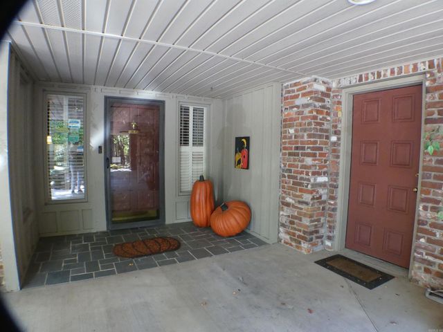 2205 Church Avenue, Mena, AR 71953