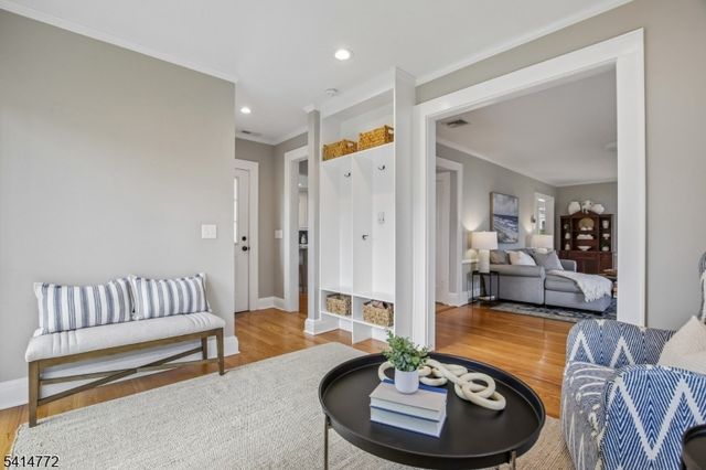 35 Knollwood Ave, Madison Boro, NJ 07940