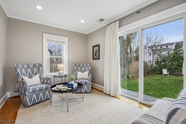 35 Knollwood Ave, Madison Boro, NJ 07940