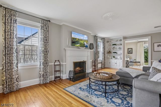 35 Knollwood Ave, Madison Boro, NJ 07940