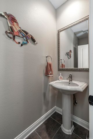 93 Cifuentes Way, Hot Springs Village, AR 71909