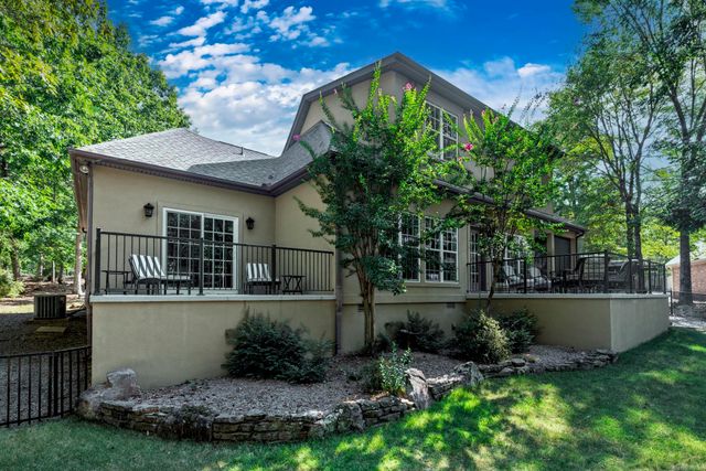 93 Cifuentes Way, Hot Springs Village, AR 71909
