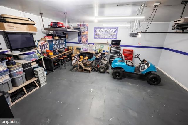 35 RYAN LN, Mount Wolf, PA 17347