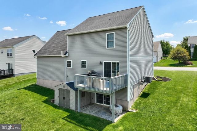 35 RYAN LN, Mount Wolf, PA 17347