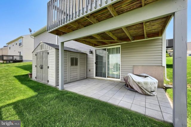 35 RYAN LN, Mount Wolf, PA 17347