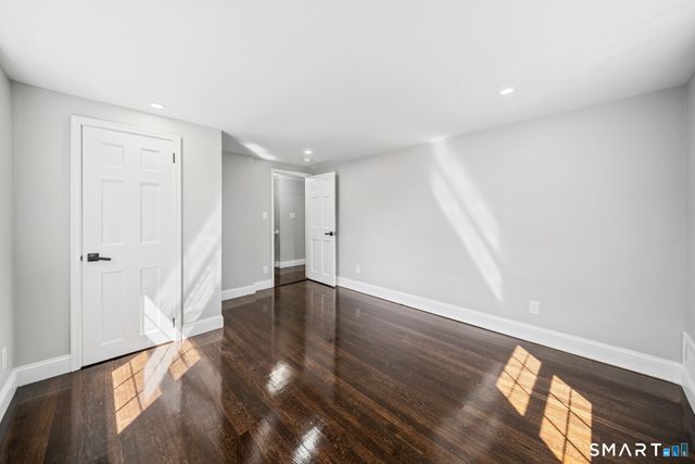 38 Roberts Lane, West Hartford, CT 06107