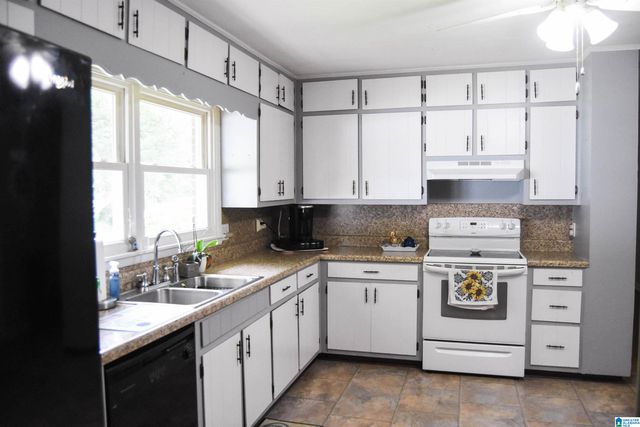 3911 PERKERSON DRIVE, Anniston, AL 36201