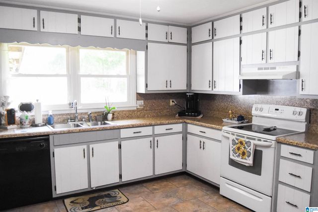3911 PERKERSON DRIVE, Anniston, AL 36201