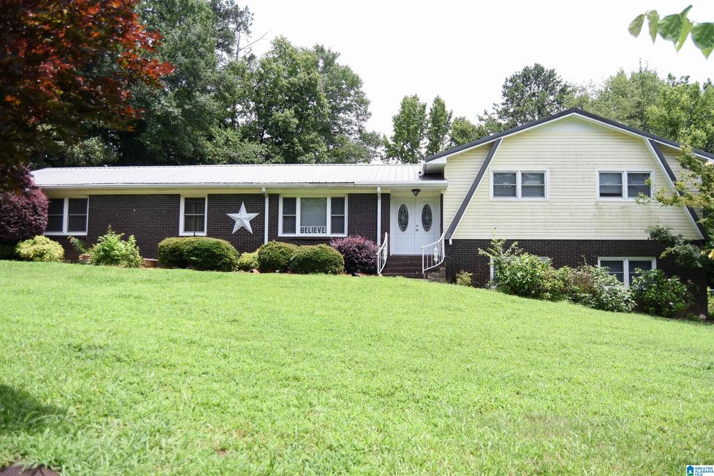 3911 PERKERSON DRIVE, Anniston, AL 36201